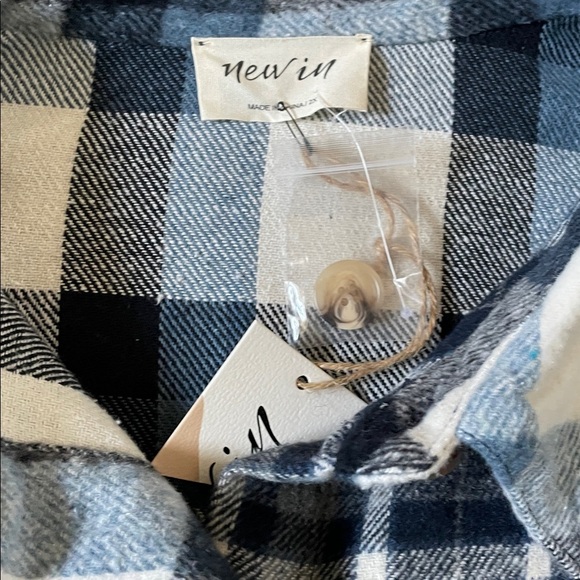 NWT New In Soft Thick Flannel Plaid Shacket - Picture 2 of 5